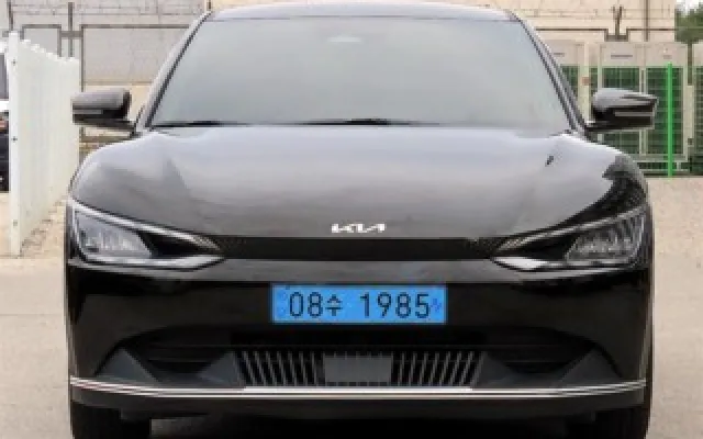 EV6스탠다드 중고차 EV6 롱레인지 매물 사진 19 - 2022/12 94,170km