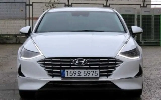 EV6스탠다드 중고차 쏘나타 하이브리드 (DN8) 프리미엄 플러스 매물 사진 20 - 2022/04 74,492km